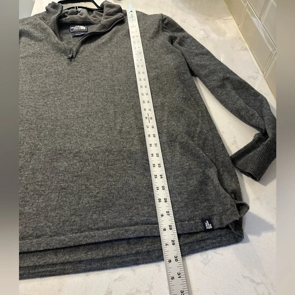 The North‎ Face wool blend half zip jacket gray size XL